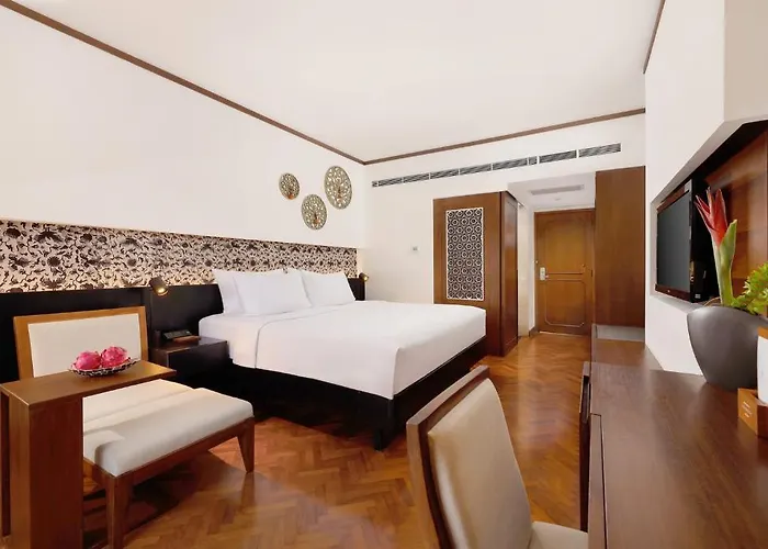 And - Handwritten Collection Resort
